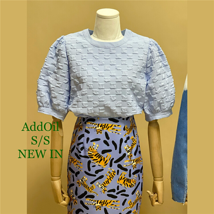 goods in stock! New in early summer! [addoil] three dimensional embossed fashion shirt 8603# zxl