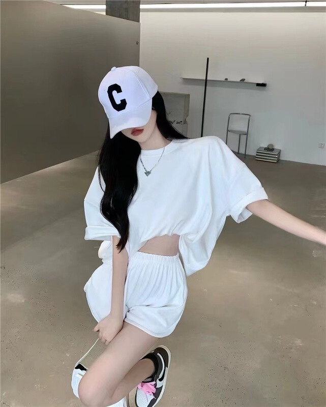 【TOP】圓領露背淨色短袖T恤+鬆緊腰休閒短褲套裝  2071#  ZJY