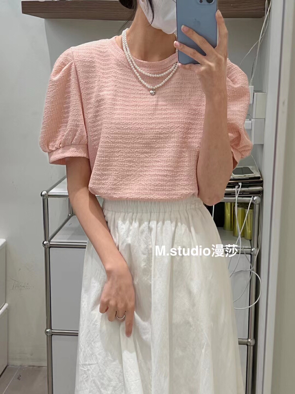 New in early summer! [MSTUDIO MANSA] Korean version versatile solid color fashionable bubble sleeve shirt (with pearl chain) 396# ll