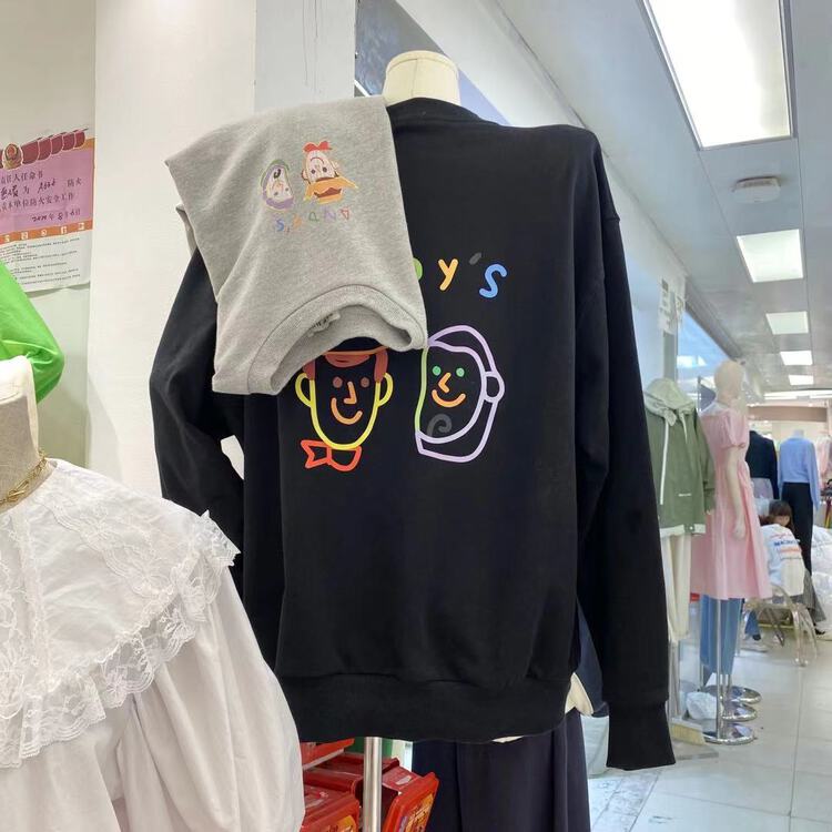 goods in stock! New year in early spring! [sline by sline] cartoon loose round neck printed sweater 81037# zxl