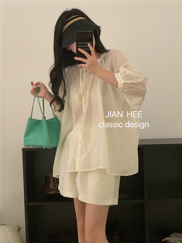 [Jian hee] medium sleeve transparent sunscreen blouse + casual Shorts Set (only sell set) 2305# ozq