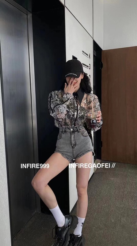 [c.h.z] Korean high waist versatile denim shorts 20333# WTT