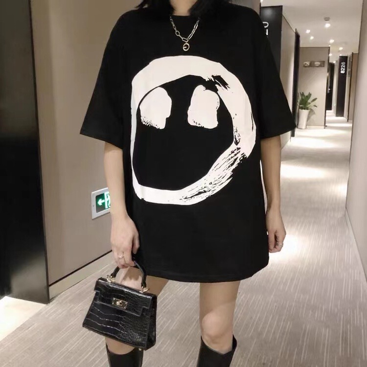 New in early summer! [Tutu] smiley face loose short sleeve T-shirt c206# cqw