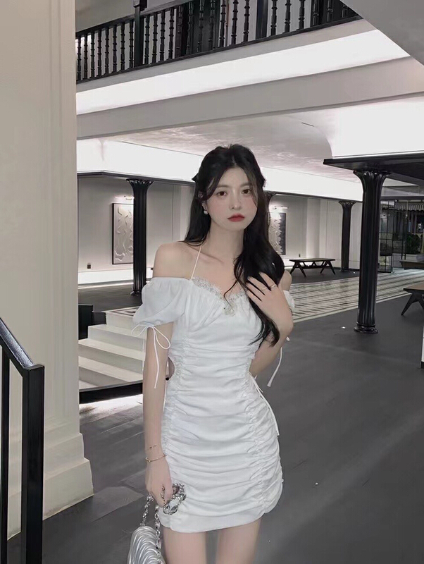 [Hello Miss] gentle wind aging small sexy dress (with flower brooch) 8190# PCZ
