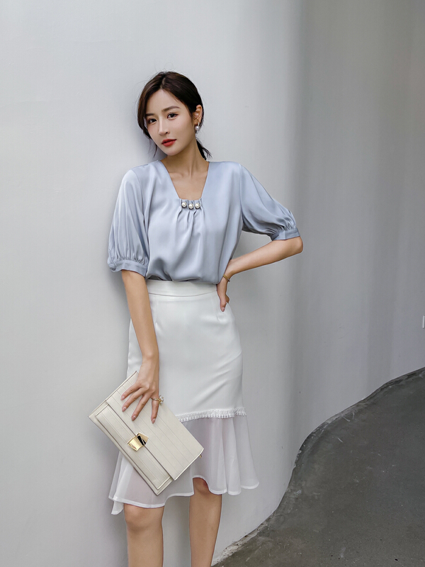 Original price 85.72! [style] generous temperament, stitched lace craft skirt 8556# JJ