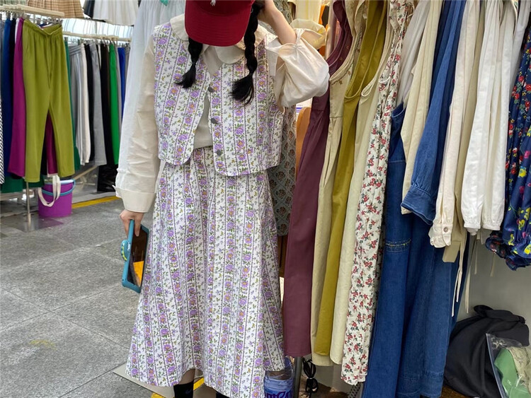 [36 degrees] temperament and fashion Vest + lady skirt suit (excluding inner matching) 6090# L