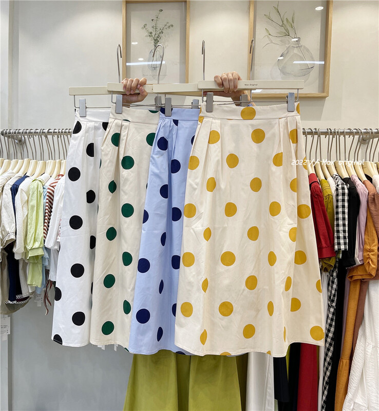 [Max original] temperament versatile big wave point skirt 98196# HBx