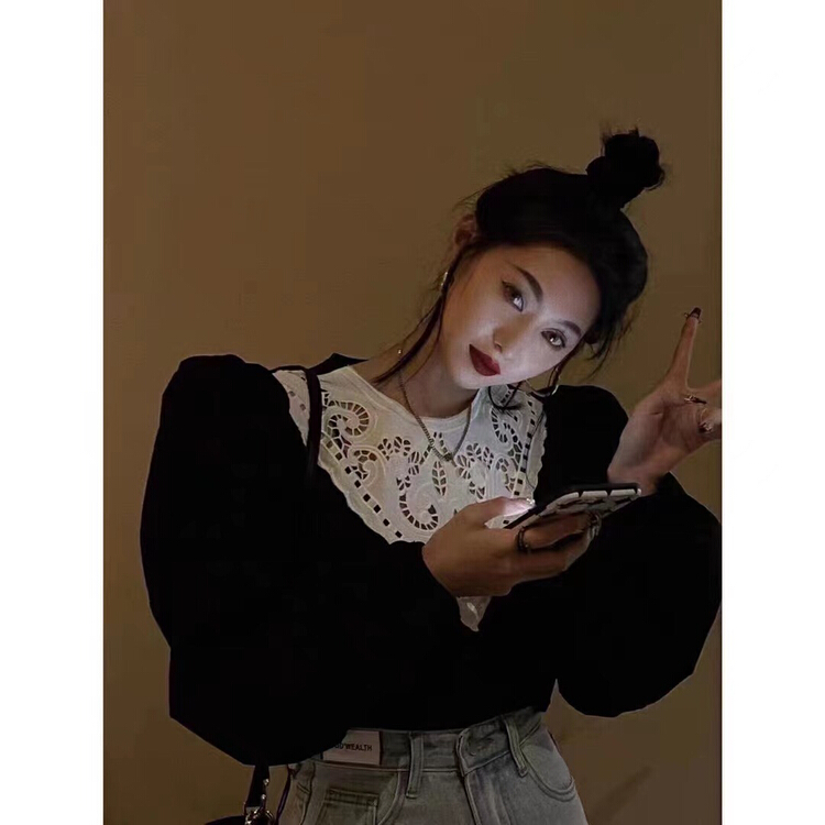 [FF. Studio] bubble sleeve age reduction splicing lace hollowed out retro foreign style long sleeve T-shirt 2355# ozq