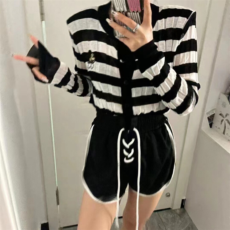[Dachuan] Korean loose stripe Mickey knitted cardigan 958# XYY