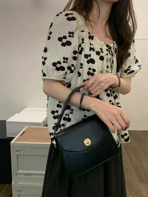 [thanku] Korean floret drawstring lace up blouse 203# zjy