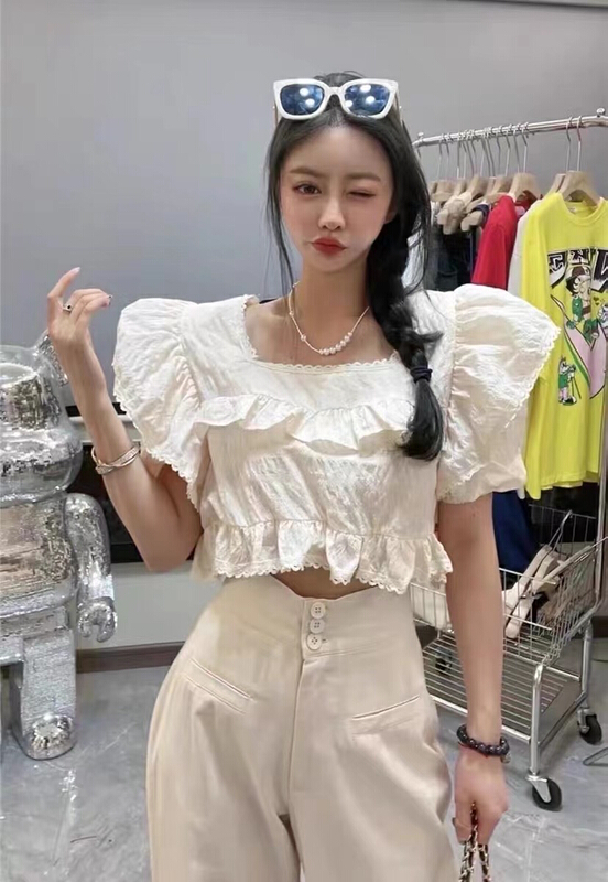 [mi ni] waist closed, simple square neck, slim shirt 2996# PCZ