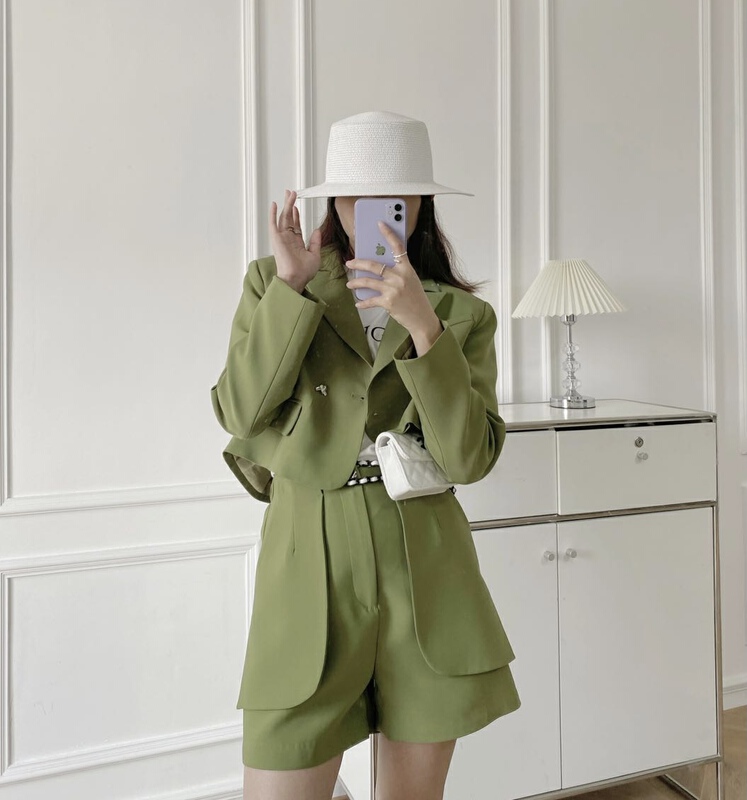 New year in early spring! [the fan] asymmetric short coat + fashionable casual shorts suit 6756# zxx