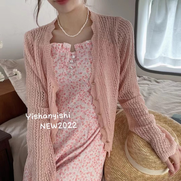 [Yi Shan Yi Shi] Korean version of gentle hollow knit cardigan 3875# hjy