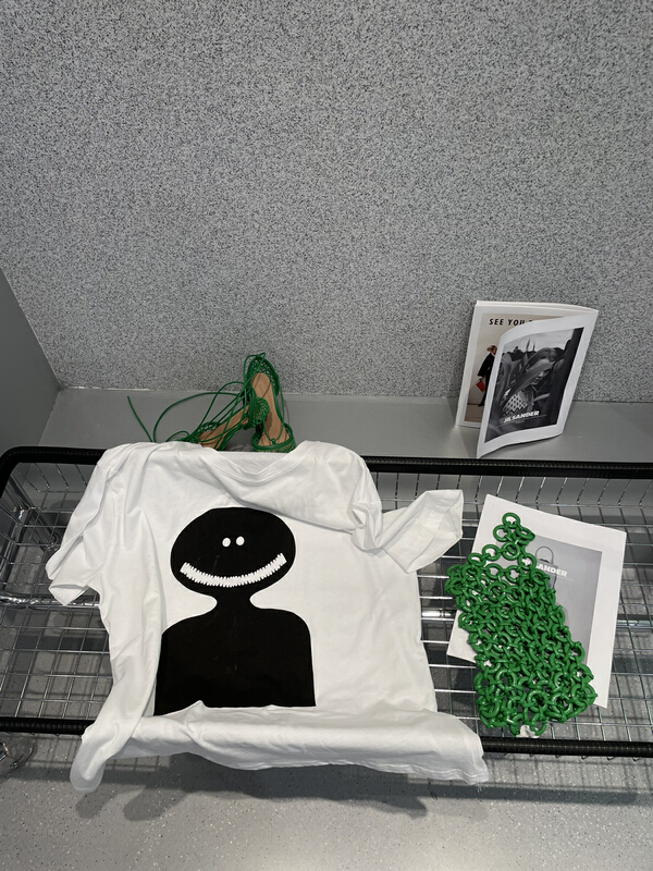 [bobo1972] Korean smiley face versatile short sleeve T-shirt 221056# ozq