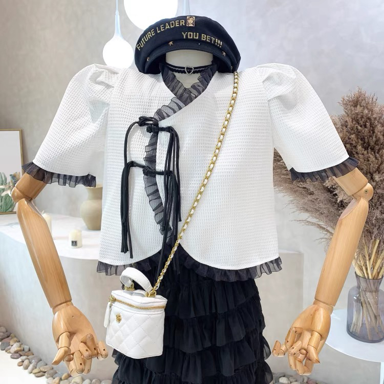 New in early summer! [Feimao Philippine cat] French color matching fungus edge lady coil button design blouse (only selling blouses) ym-7211# LSL
