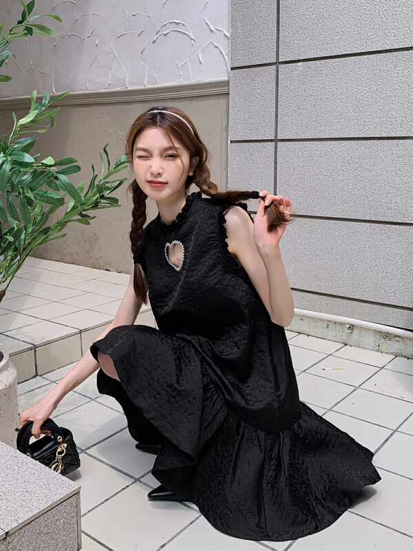 [herb] Rhinestone love hollowed out jacquard vest dress ys1-s22201088# lwy