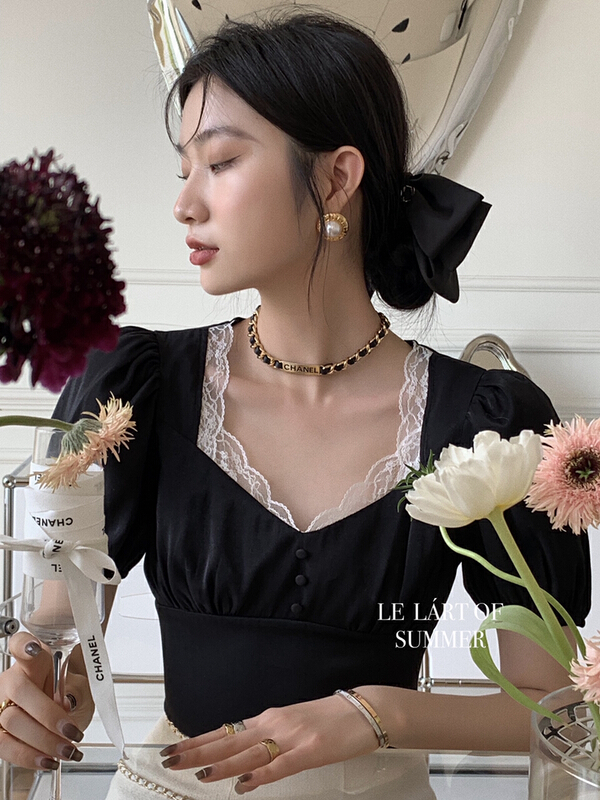 goods in stock! New in early summer! [le lart] French Square Neck Lace stitched bubble sleeve shirt ll2692# XYJ