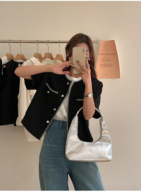 New in early summer! [the mind] simple color contrast edge small fragrance short coat 60217# XYJ
