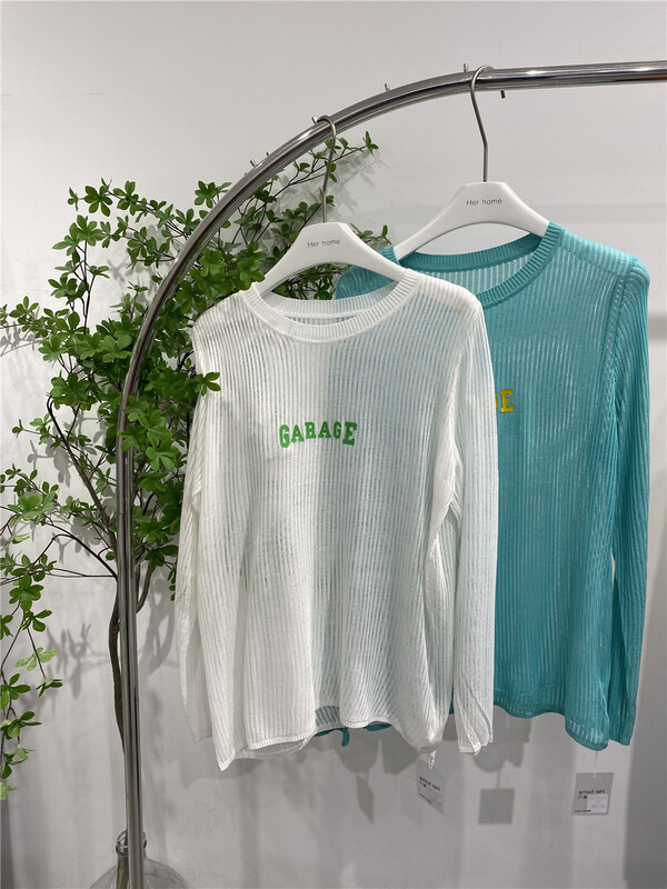 goods in stock! New in early summer! [she men] Korean alphabet round neck medium length small shirt 8035# WPL
