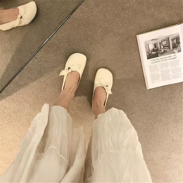 New in early summer! [DS. Gift] bow design, retro low flat heel shoes 5209# LSL