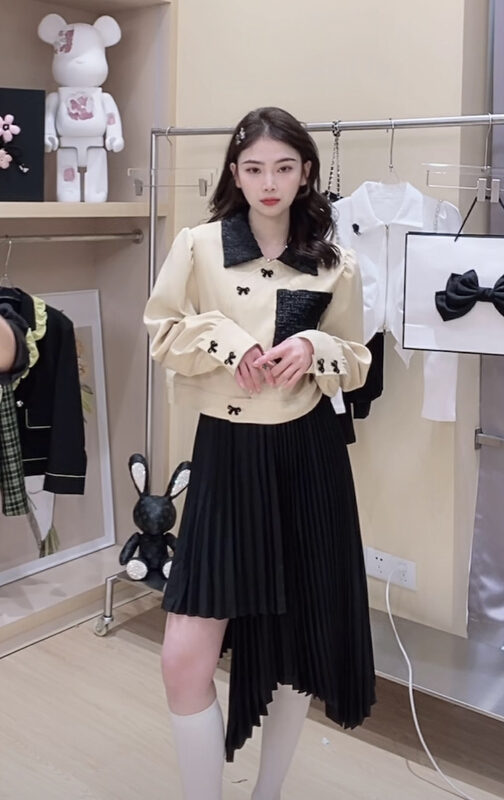 早春上新!【FEIMAO菲貓】韓版拼色百搭小衫  YM-9645#  LSL