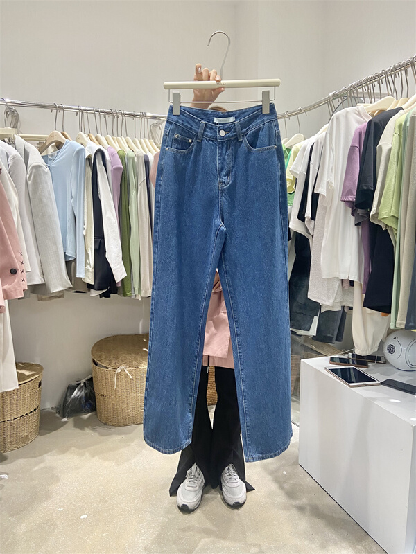 New year in early spring! [moo Le] Korean version of high waist, slim and versatile jeans 22073# CLS
