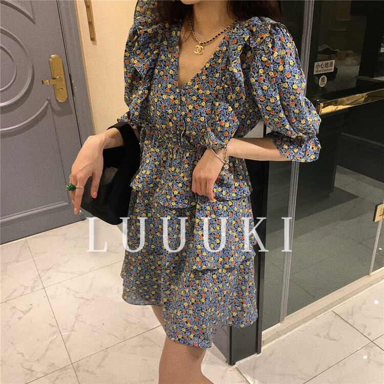 [luuki] fashion V-neck floral dress 25050# ozq