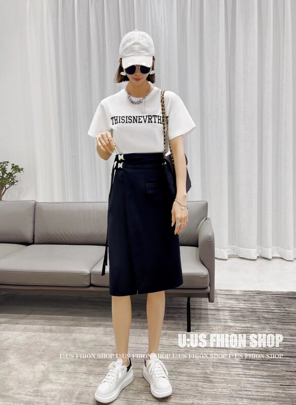 goods in stock! [UUS] letter Casual Short Sleeve T + slit skirt set 222011# zyh