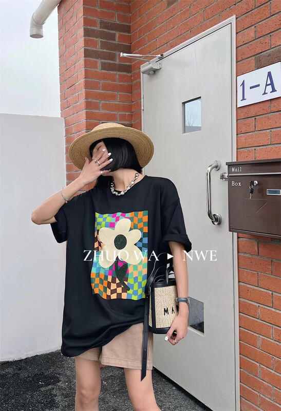"Buy Strict Selection-Zhuo Wa" Korean Contrast Plaid Flower ins Short Sleeve T-shirt 6022# CL