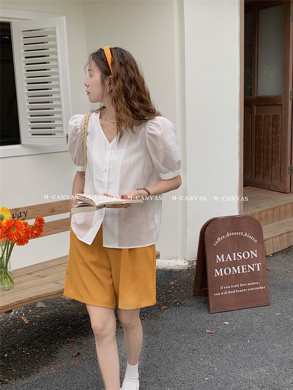 [m-canvas] Korean V-neck simple and comfortable small shirt 78235# lwy