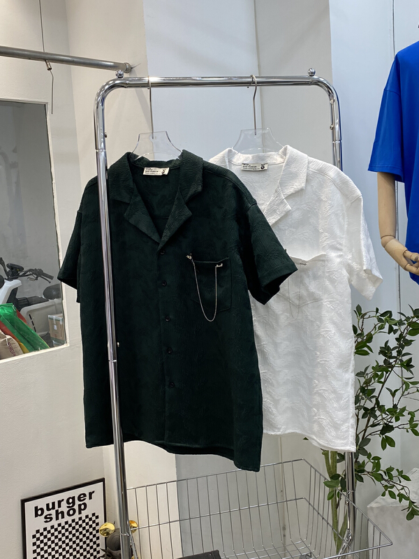 goods in stock! New in early summer! [vipman] Korean versatile fashion short sleeved shirt (with Brooch) v-622# ZZL
