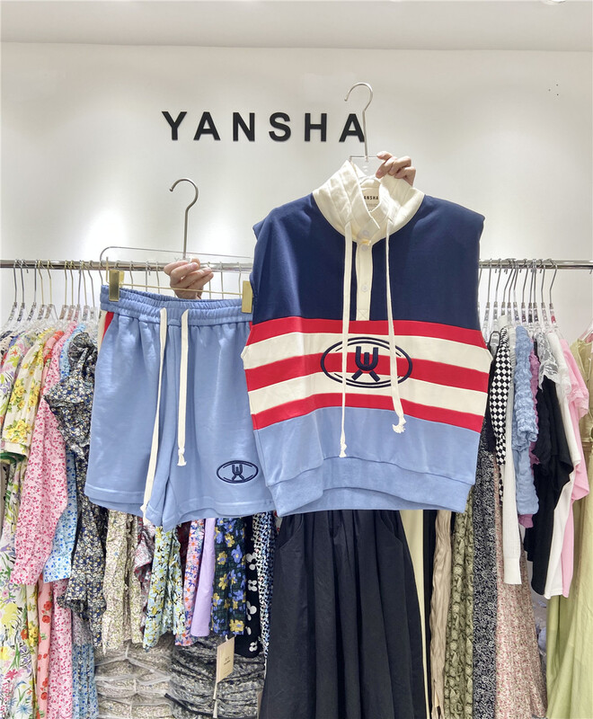 New in early summer! [Yan Sha] Korean stand collar versatile Vest + loose Shorts Set 159# CLS