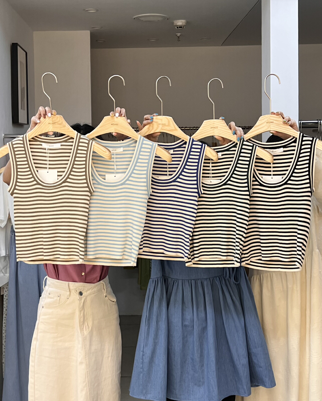 New in early summer! [we are] Pinstripe versatile casual vest / sling 30055# ZSY