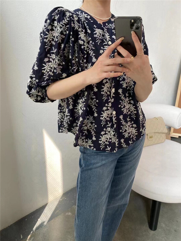 New in early summer! [modern 197] Korean elegant embroidery blouse 1593# zyh