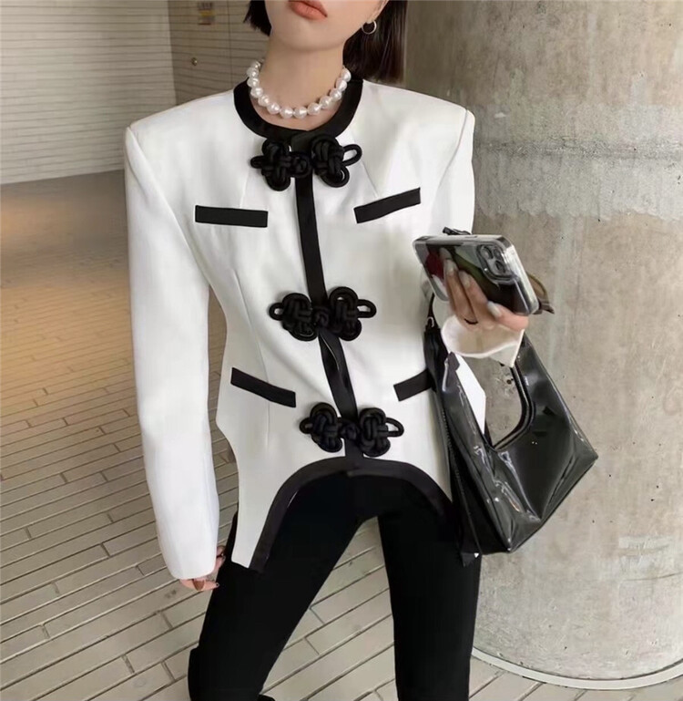 goods in stock! New year in early spring! [yayirou] small fragrance temperament color contrast short coat 8016# zyh