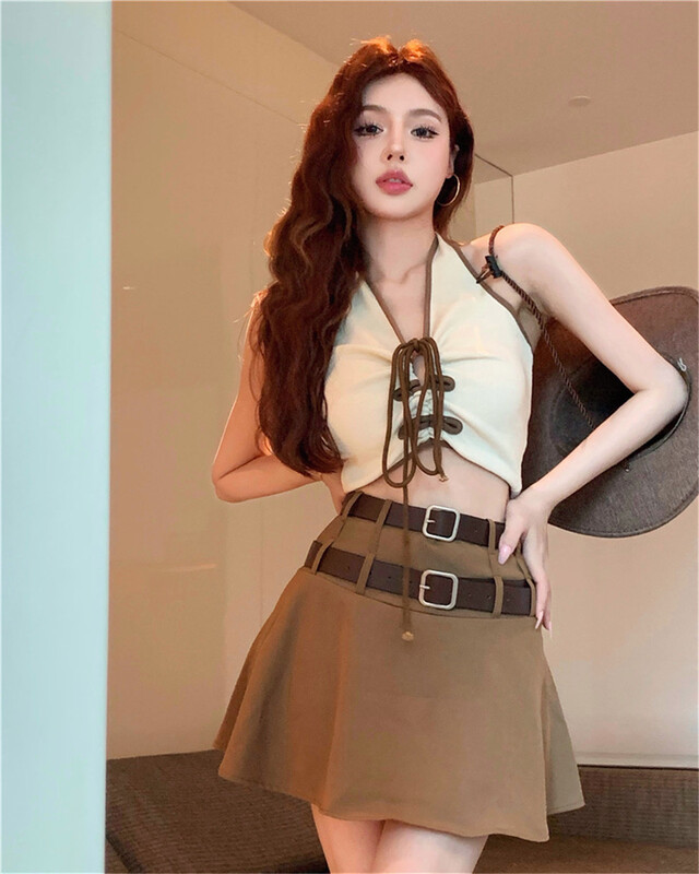 New in early summer! [DS +] simple and versatile short color matching blouse + hot girl Hip Wrap slim Skirt Set (with belt) 3114# JJ