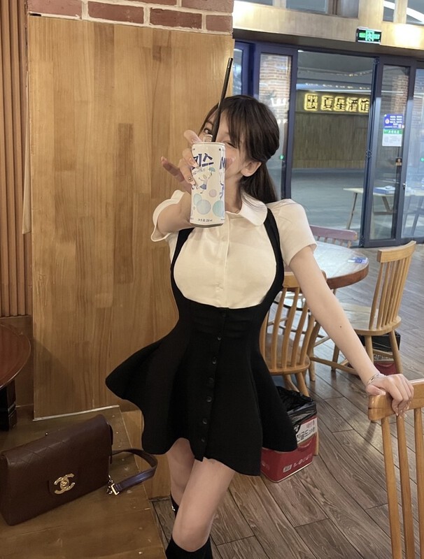 [x · h studio] Korean solid color shirt + high waist slim suspender skirt suit 0291# ozq