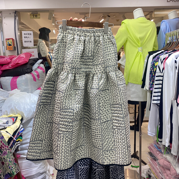 New in early summer! [Qijia +] puffy fashion versatile skirt 7525# zyh