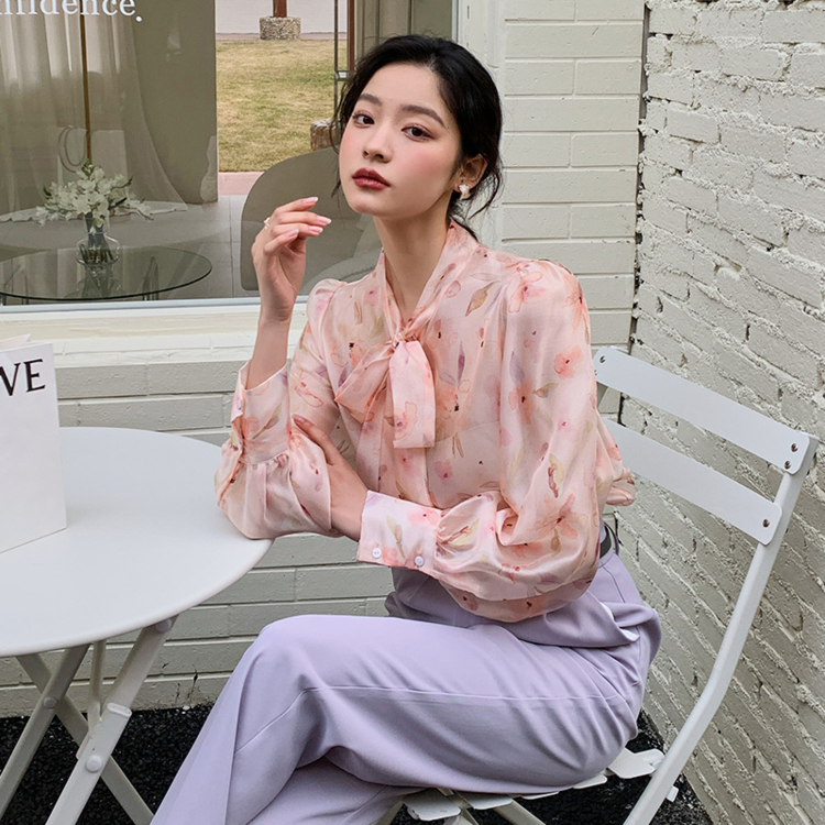 早春上新！【HANNA含那】法式優雅印花蝴蝶結襯衫  8033#  XJ