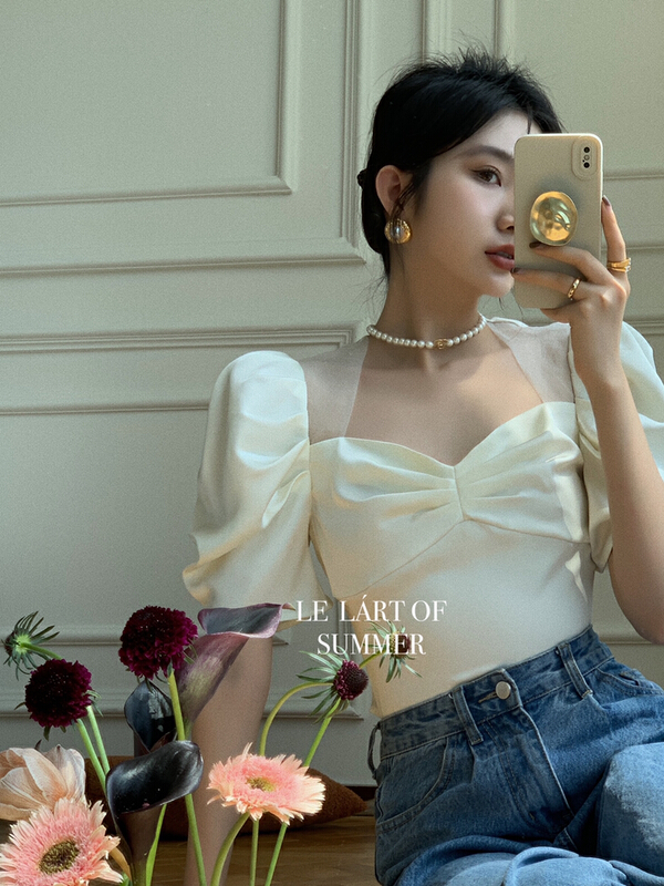 [le lart] fashionable French Hepburn style pure desire style spell yarn bubble sleeve blouse ll2723# XYJ