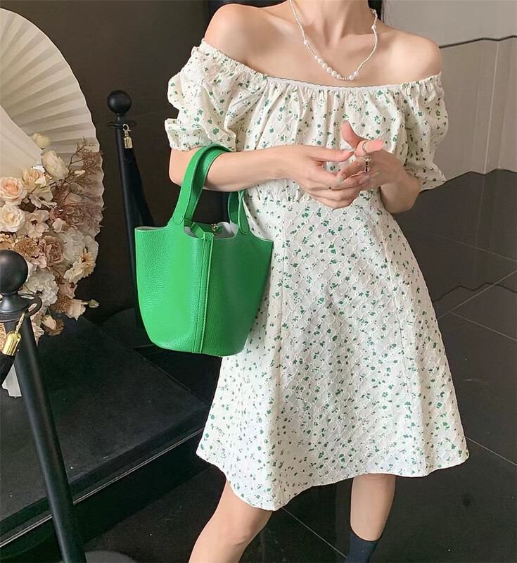 [Aiyi] Korean style square neck bubble sleeve temperament floral blouse 2241# zxx