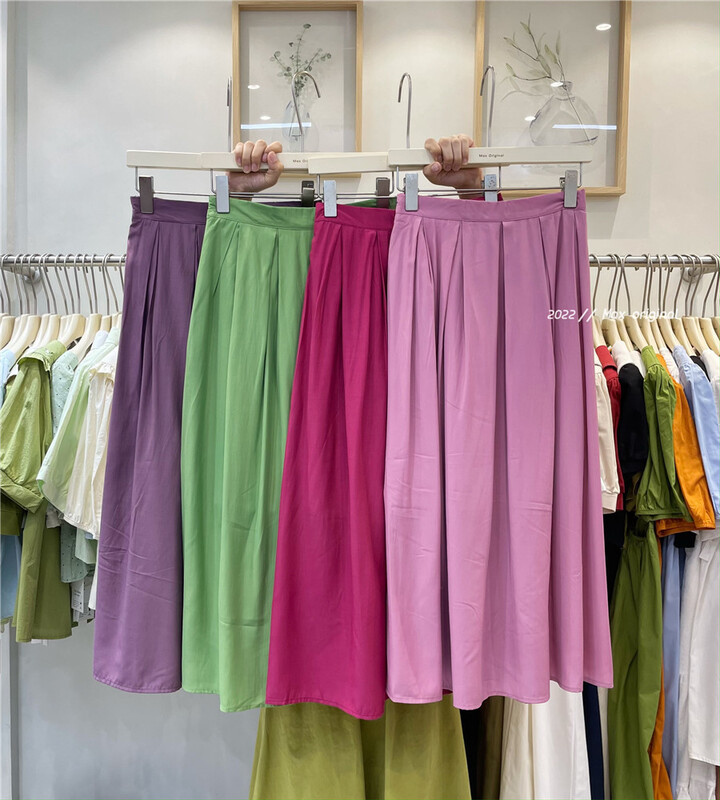[Max original] simple, slim and versatile pleated skirt 98191# HBx