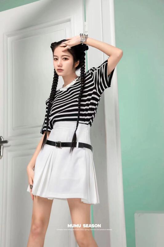 [Mumu season] striped versatile T-shirt + solid Casual Short Skirt Set (with belt) 2352# zxl