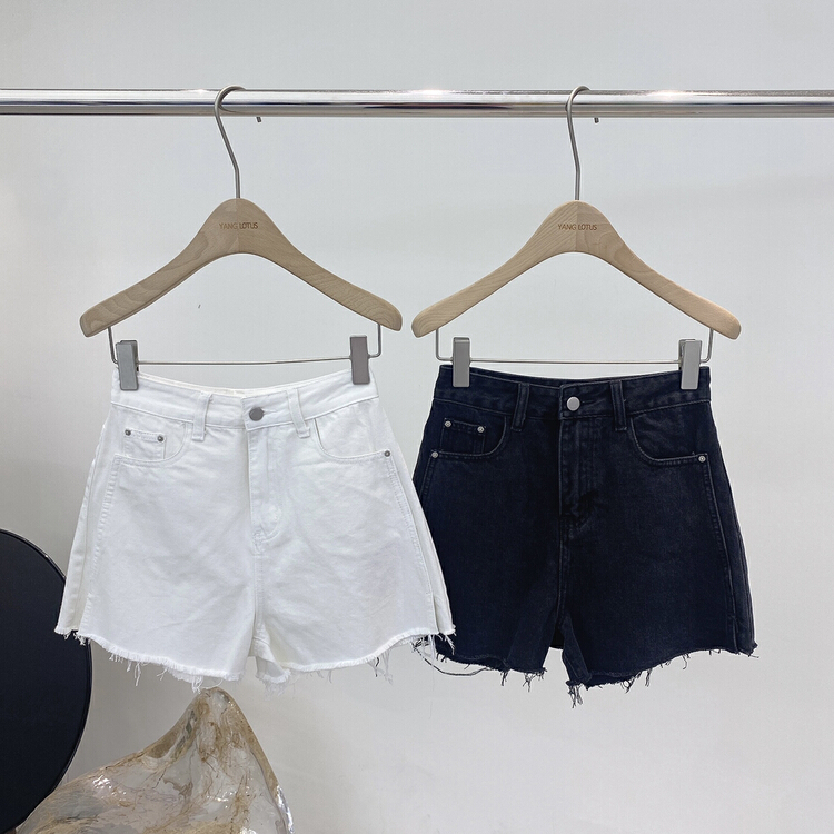 【YANG LOTUS】簡約百搭休閒牛仔短褲  S12243138#  OZQ