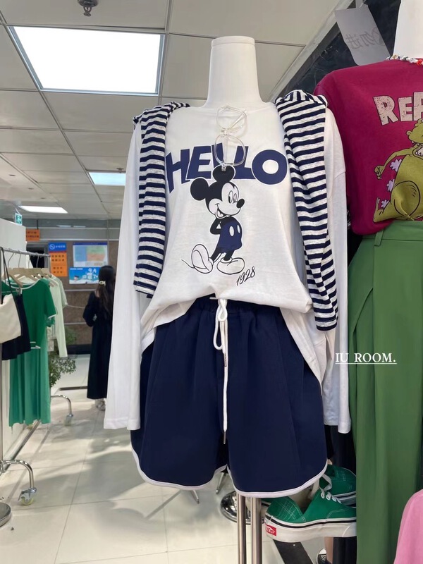 goods in stock! [IU room] Korean round neck sunscreen Mickey Print Long Sleeve T-shirt 6072# XYY