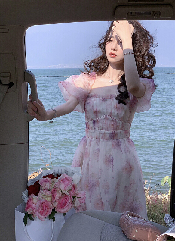 New in early summer! [Yingying new clothes] floral square neck bubble sleeve slim fitting dress 7219# Cl