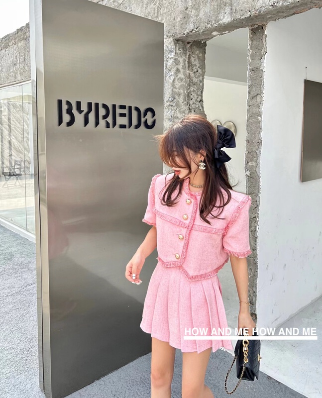 New in early summer! [how and me Cheng Xi] small fragrance retro fashion short coat + slim skirt suit 7008# LSL