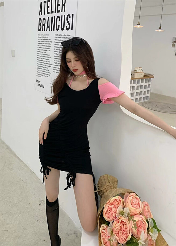 New in early summer! [rich man] temperament contrast color stitching off shoulder slim fitting dress 1074# PCZ