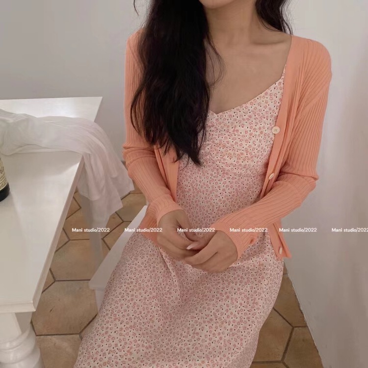 New year in early spring! [Mina] simple solid color V-neck single breasted knitted cardigan 228801# HBx