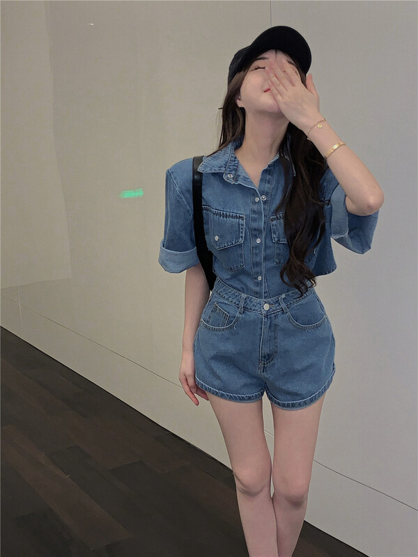 [DS +] simple and versatile denim shirt + Korean loose and versatile Denim Shorts Set 3188# JJ